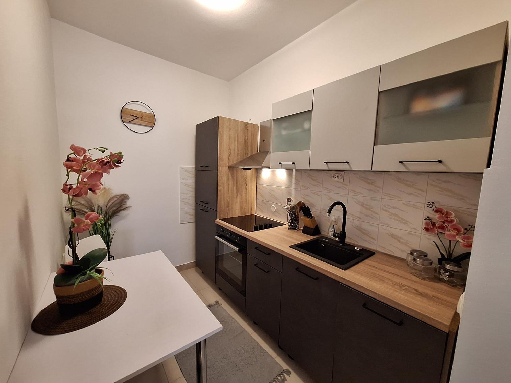 Apartman Valeria Оребич Екстер'єр фото
